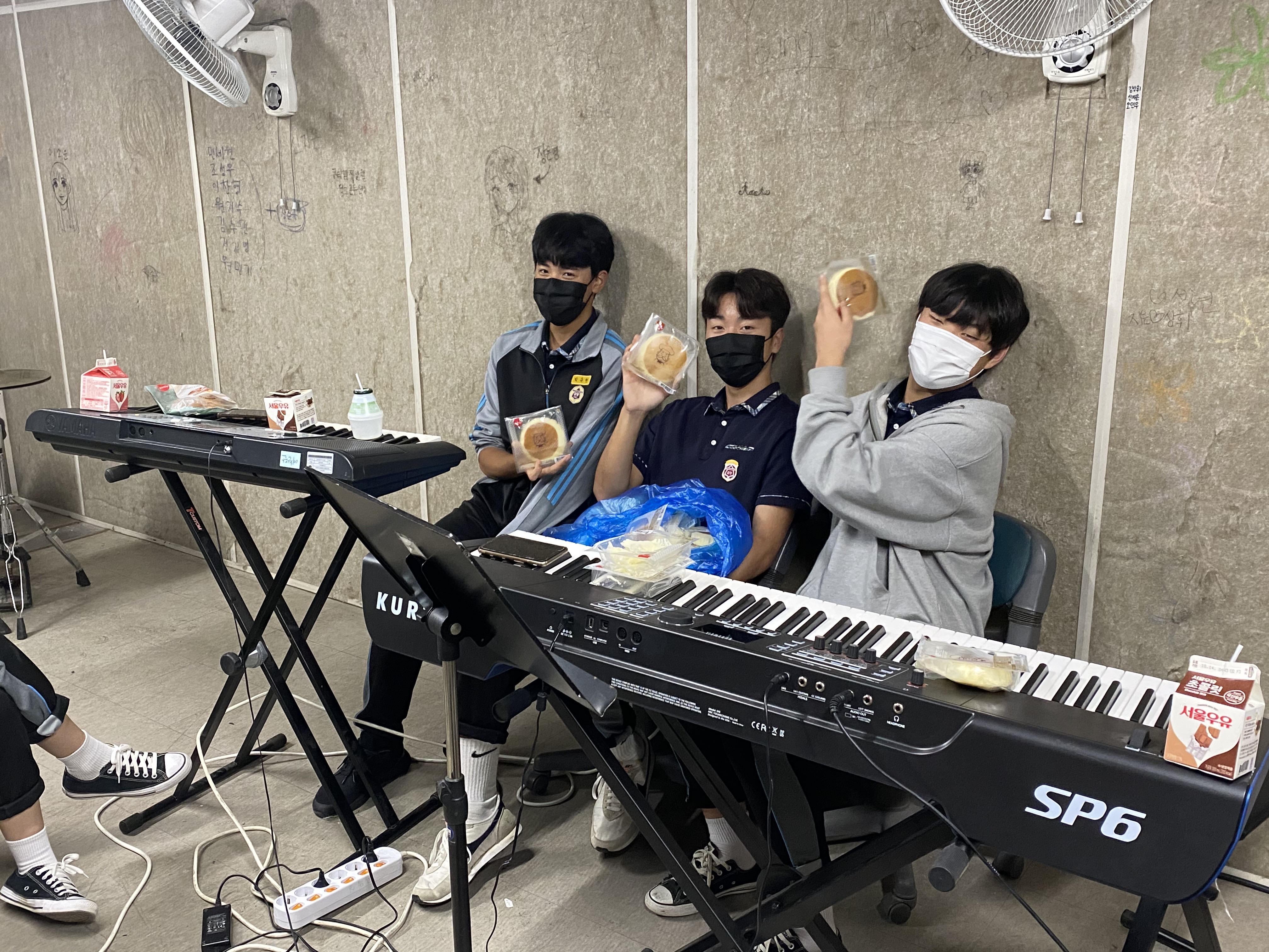 KakaoTalk_20221006_174712029.jpg